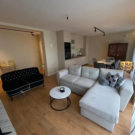 Apartment Vi Lux *
