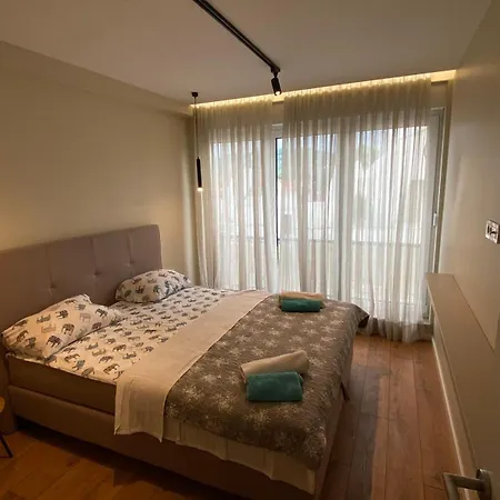 Vi Lux * Visoko