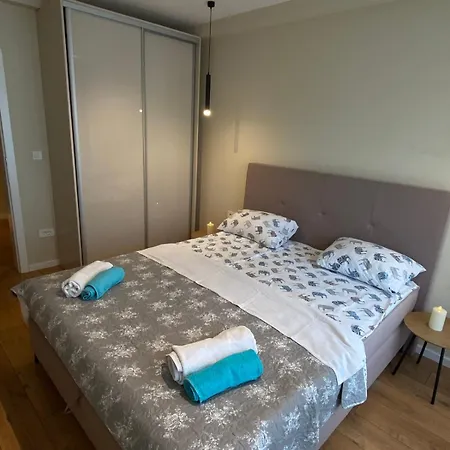 Vi Lux