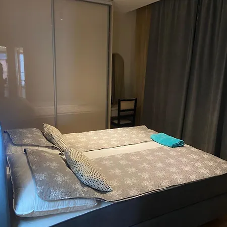 Vi Lux
